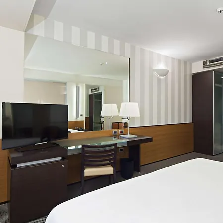 Nh Venezia Laguna Palace 梅斯特雷