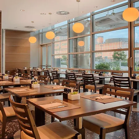 Nh Venezia Laguna Palace 4*