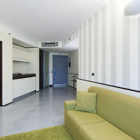 Nh Venezia Laguna Palace 4*